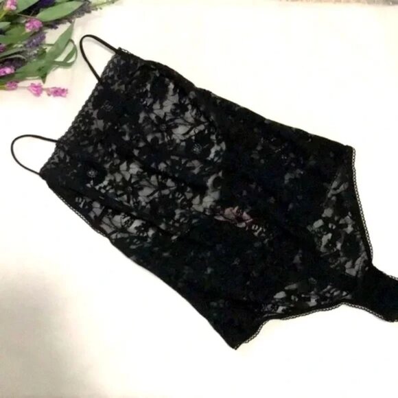 Victoria's Secret Allover Lingerie Black Lace Teddy - Picture 2 of 8
